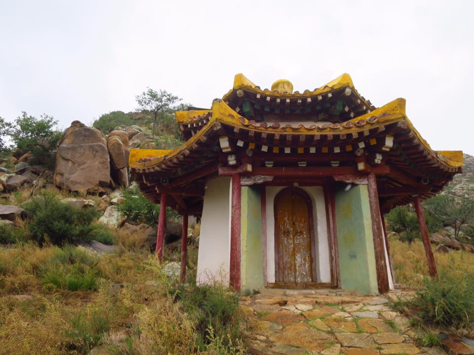 Monasteries of  the Khogno Khan Mountains
